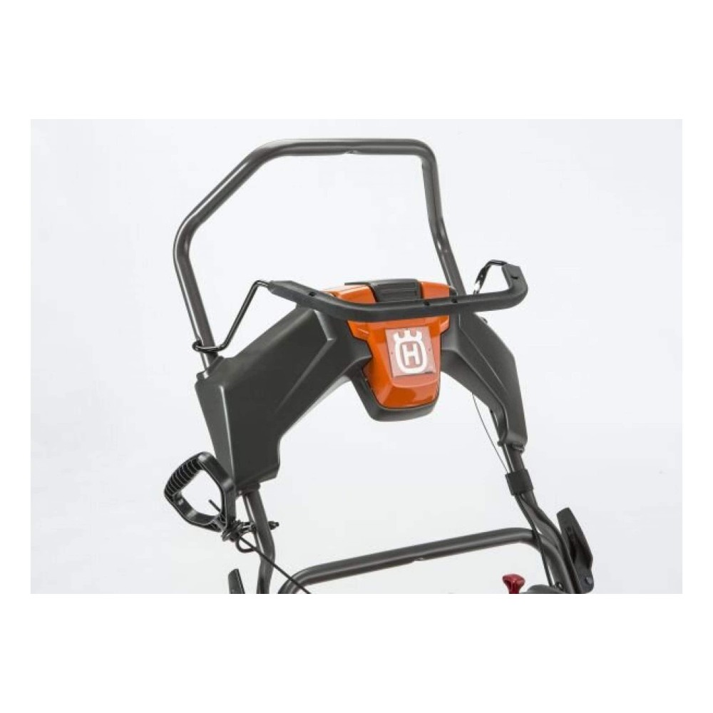 Снегоуборщик HUSQVARNA ST 131