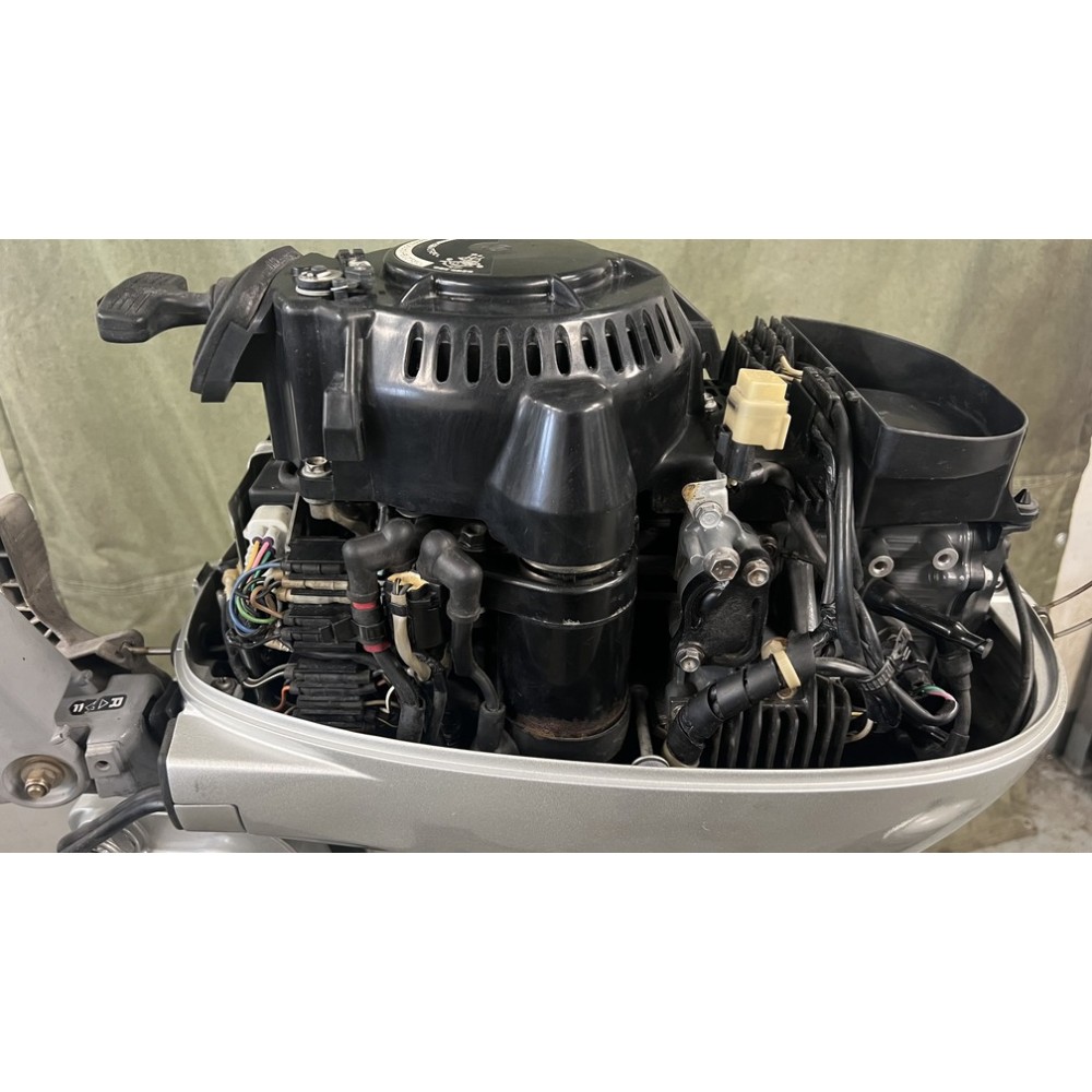 4х-тактный лодочный мотор HONDA BF 15 DK2 SHU Б/У