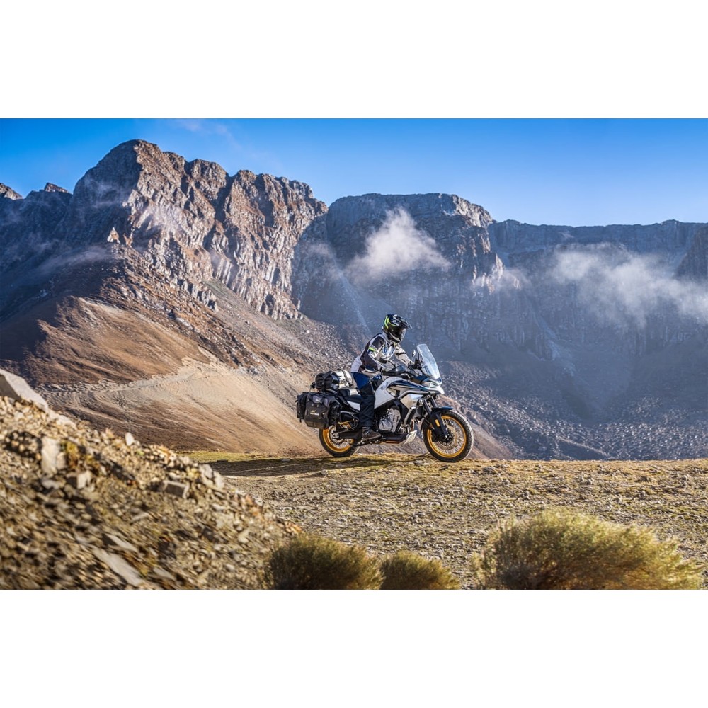 Мотоцикл CFMOTO 800MT Explore (ABS) ТУРЭНДУРО