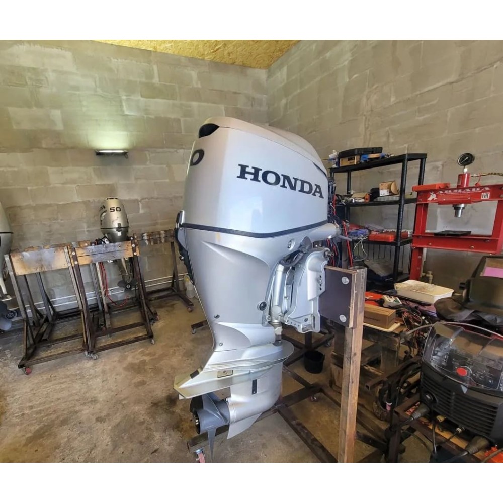 4х-тактный лодочный мотор HONDA BF60 LRTU Б/У