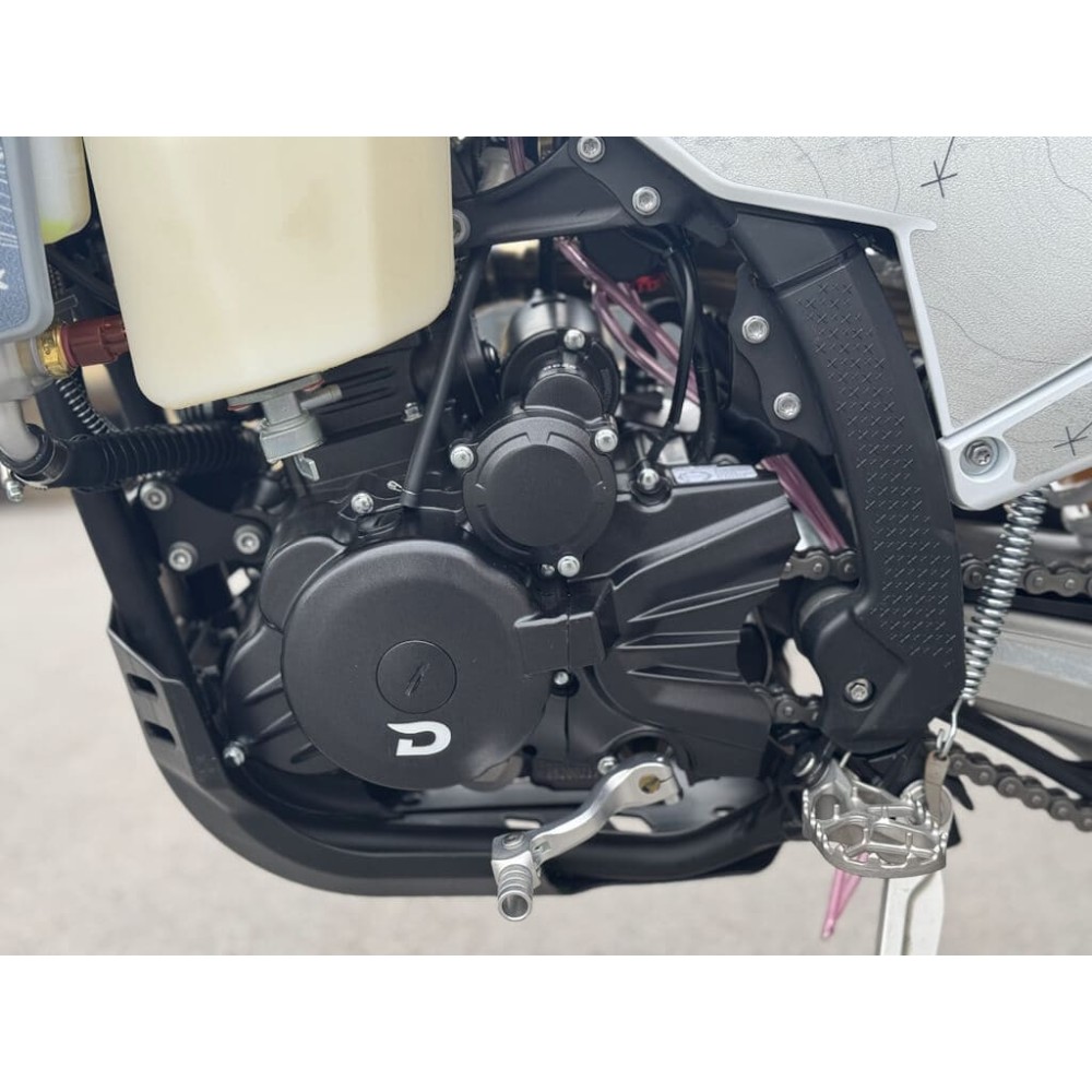 Мотоцикл DAREX Tau NB300 ENDURO