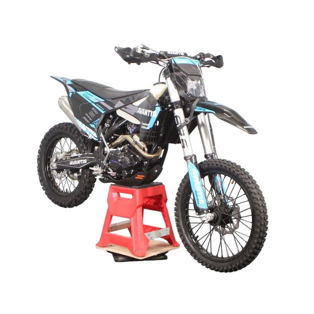 Мотоцикл кроссовый эндуро AVANTIS 250 Carb Exclusive (CB250-F/172FMM Design HS черный) ARS