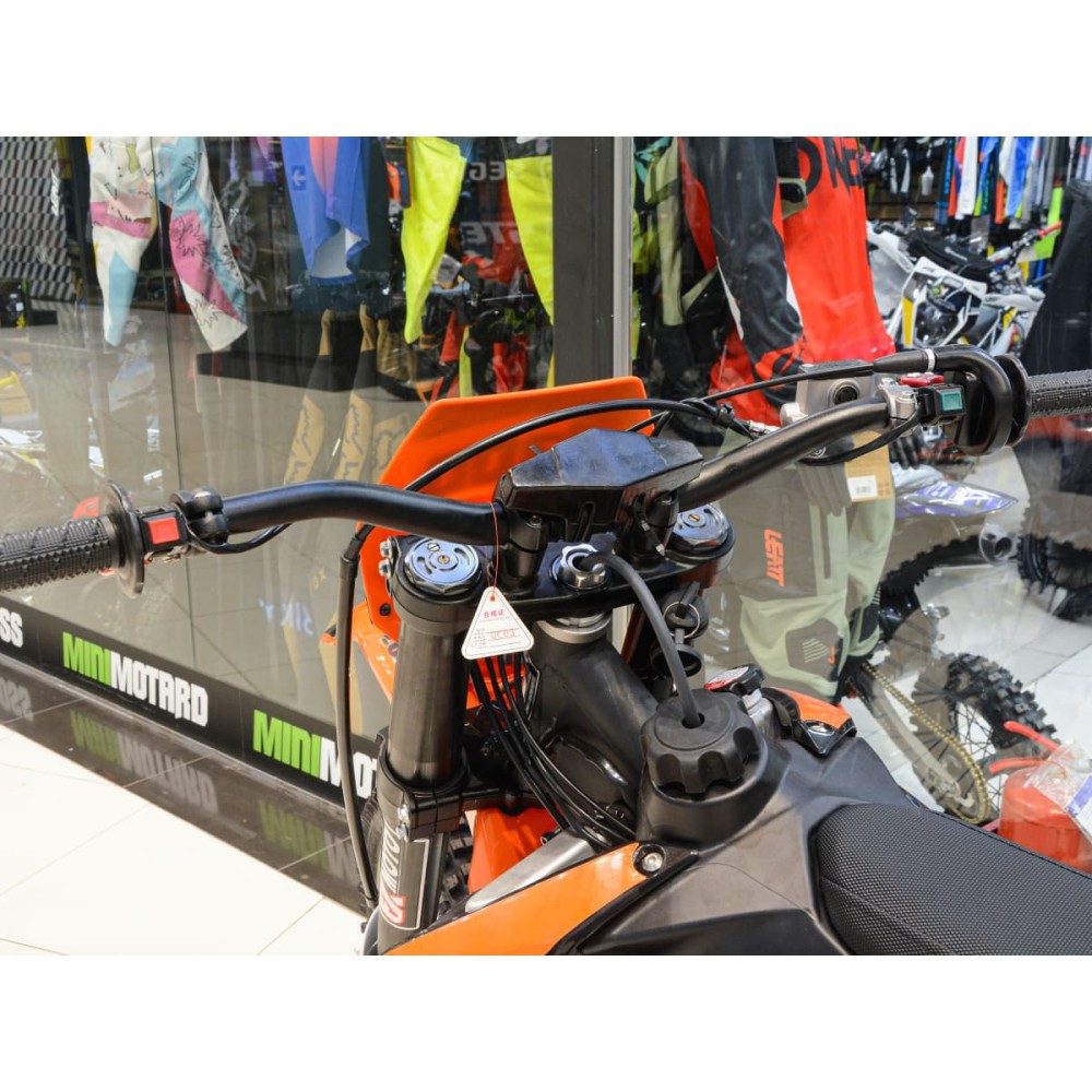 Мотоцикл ZUUMAV K7 CBS 300 Pro 21/18 ENDURO