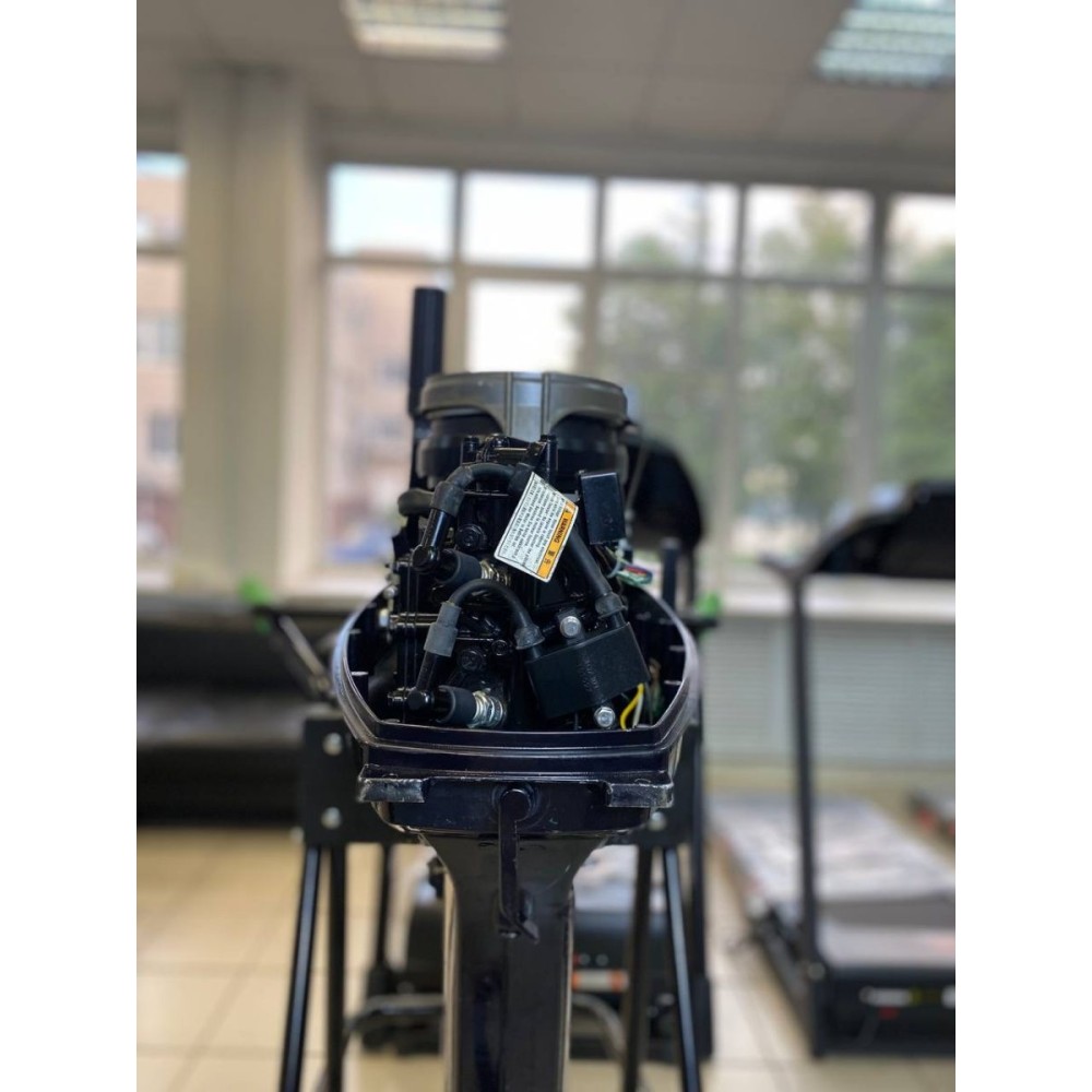 2х-тактный лодочный мотор NISSAN MARINE NM 18 E2 S Б/У