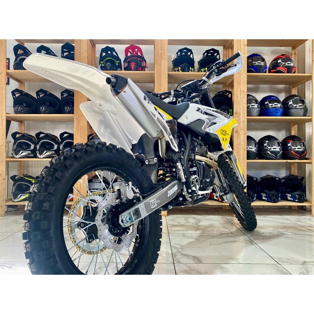 Мотоцикл ZUUMAV FX X7 FXR 250 ENDURO