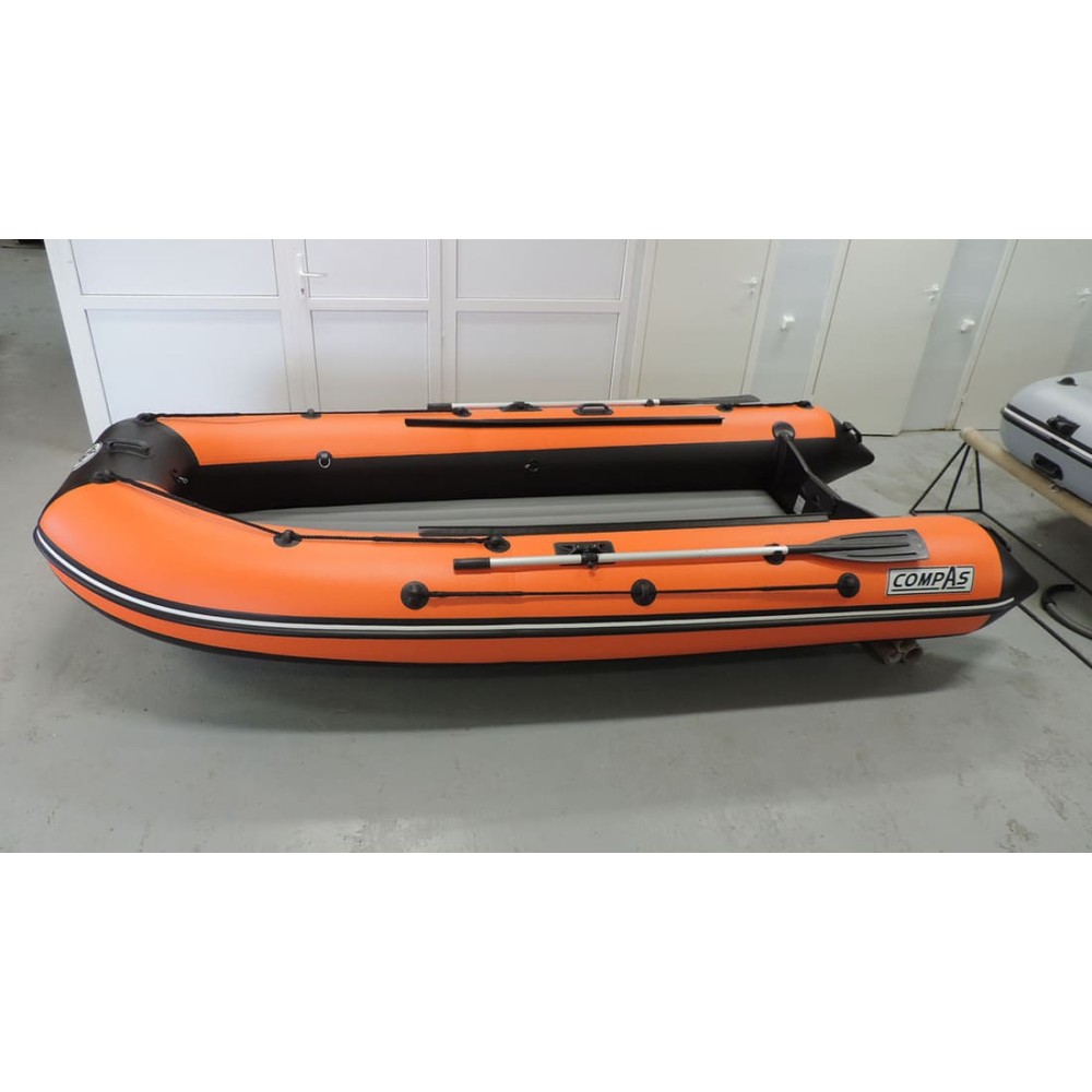 Лодка ПВХ COMPAS 400