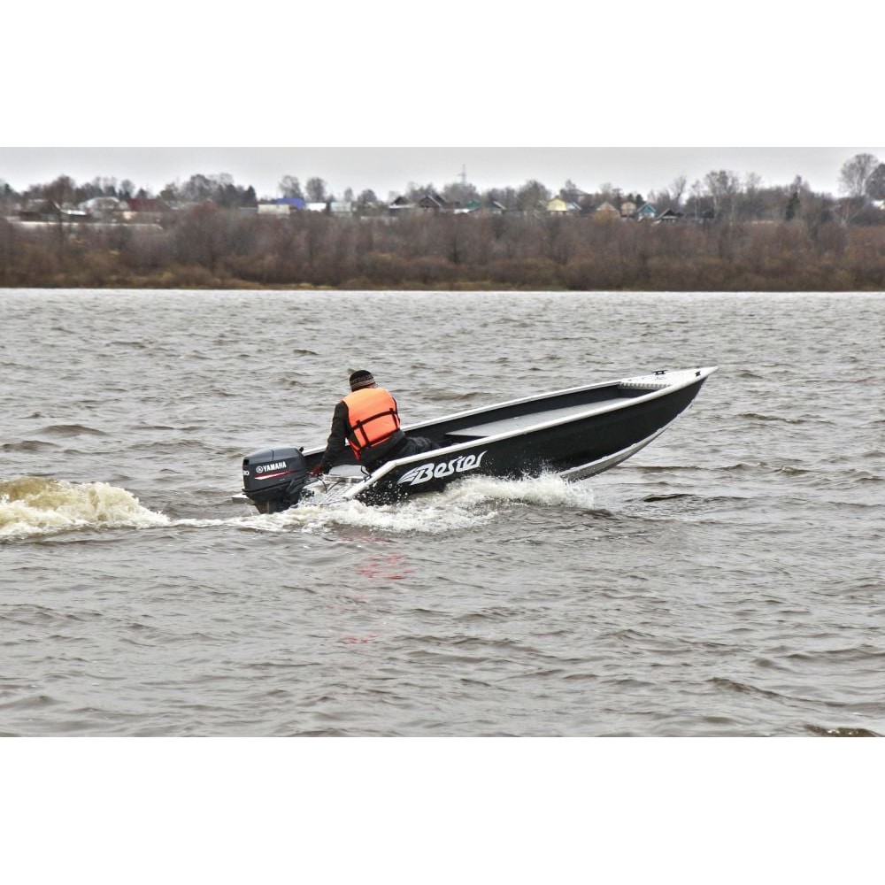 Алюминиевая лодка BESTER 450