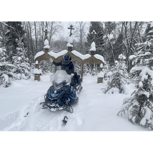 Снегоход РУССКАЯ МЕХАНИКА VECTOR 551i Б/У