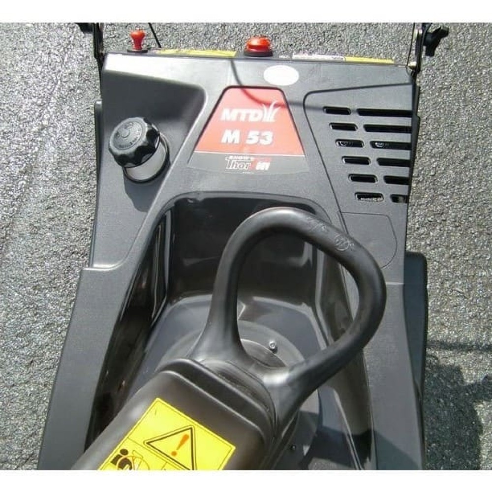 Снегоуборщик MTD M 53
