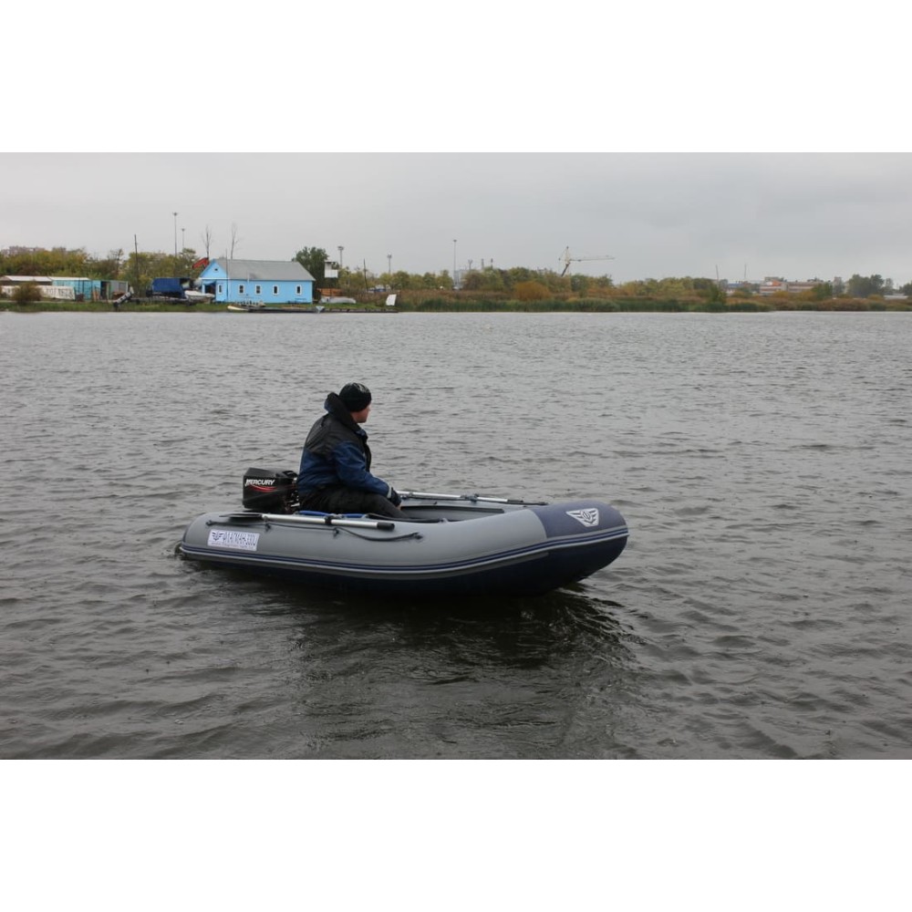 Лодка ПВХ ФЛАГМАН 330 U