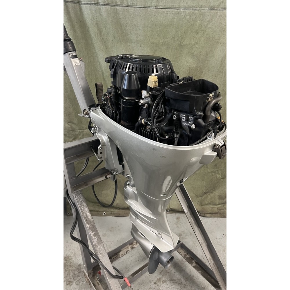 4х-тактный лодочный мотор HONDA BF 15 DK2 SHU Б/У