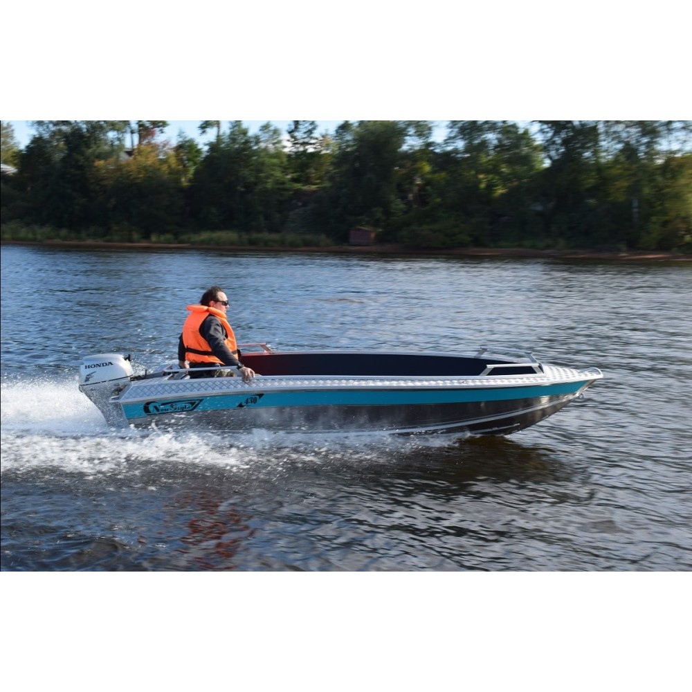 Алюминиевая лодка WELLBOAT-43-0