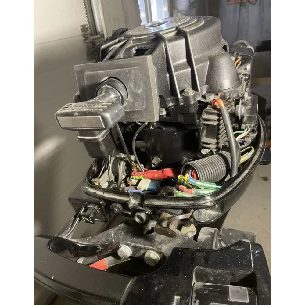 4х-тактный лодочный мотор MERCURY ME F 9.9M Б/У