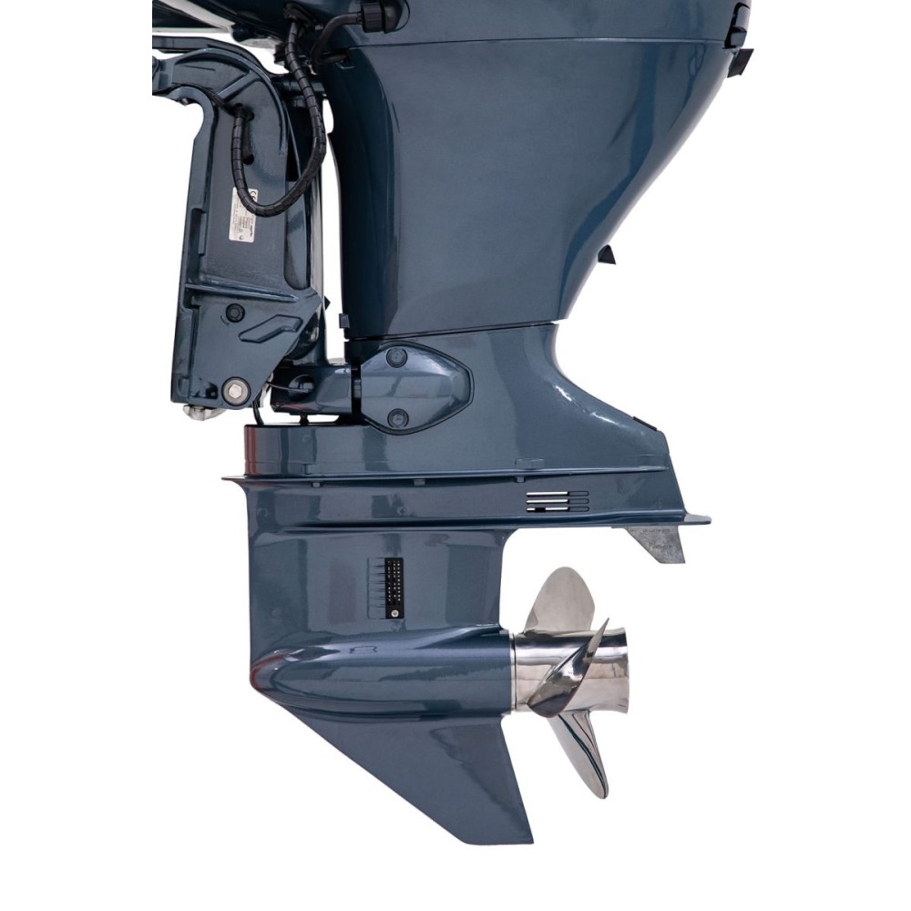 Комплект Алюминиевая лодка (катер) Mikatsu (Микатсу) 570 (Z43) Sport + мотор Mikatsu MF115FEL-T EFI