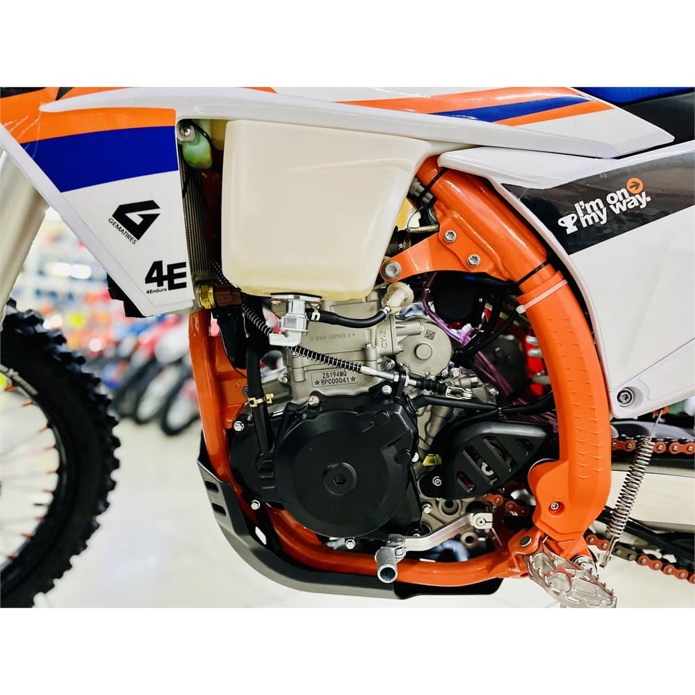 Мотоцикл BRZ MX8 NC450S ENDURO