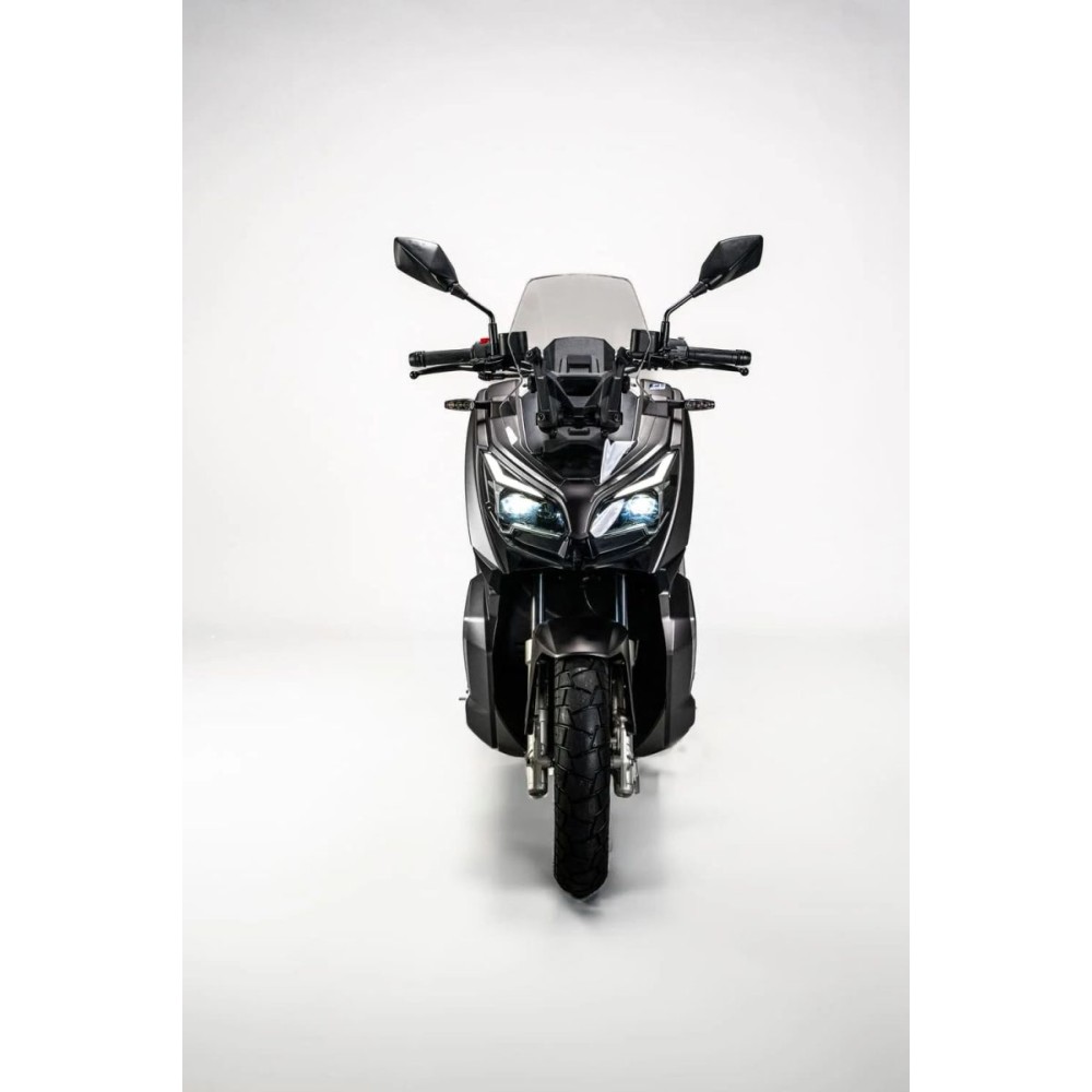 Мотоцикл SHARMAX MaxiScooter D Editions 200 (2024)