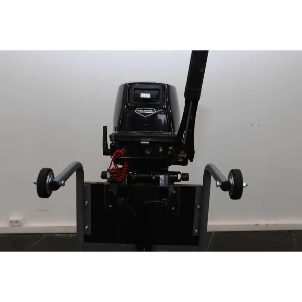 2х-тактный лодочный мотор TOHATSU M18E2S Б/У