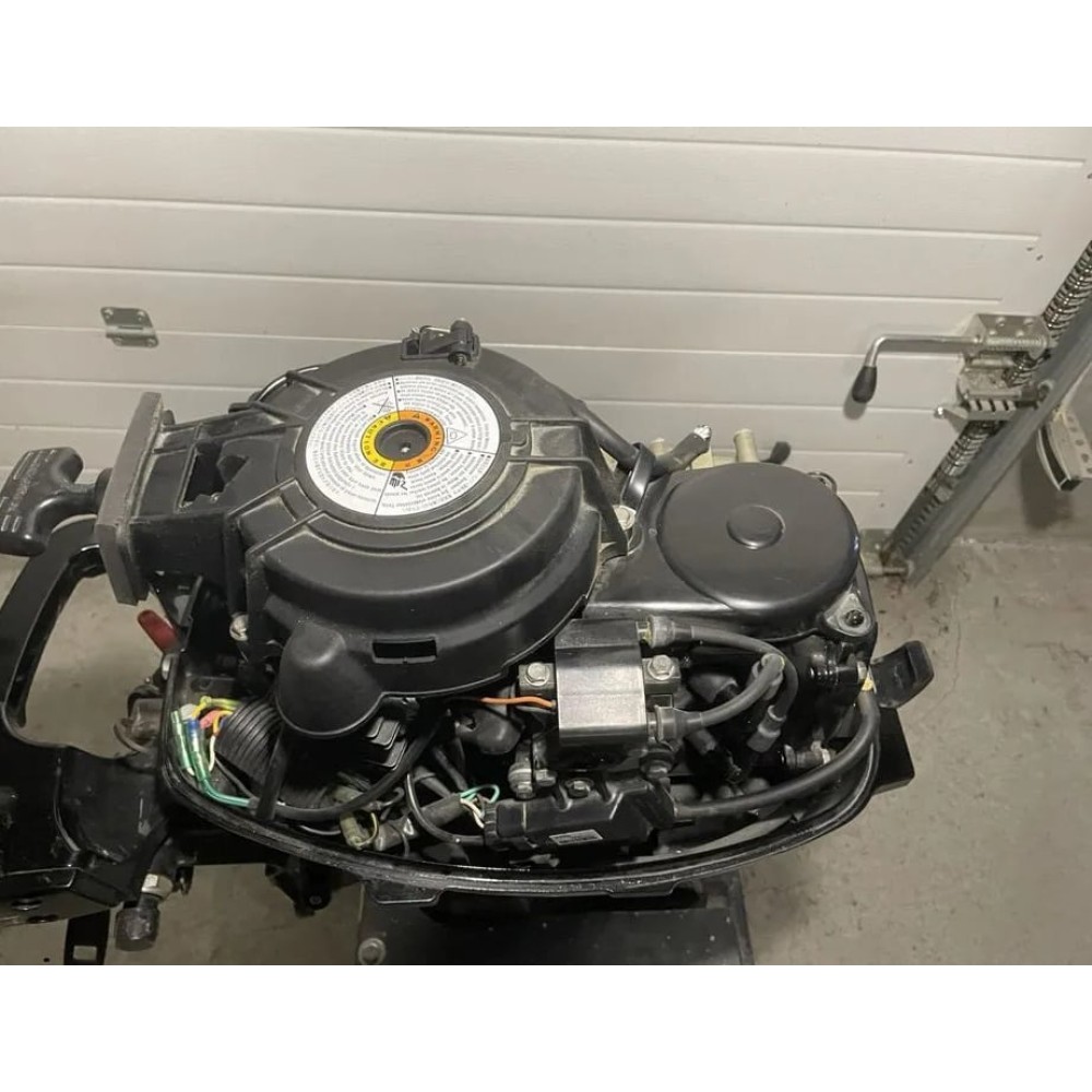 4х-тактный лодочный мотор MERCURY ME F 9.9M Б/У