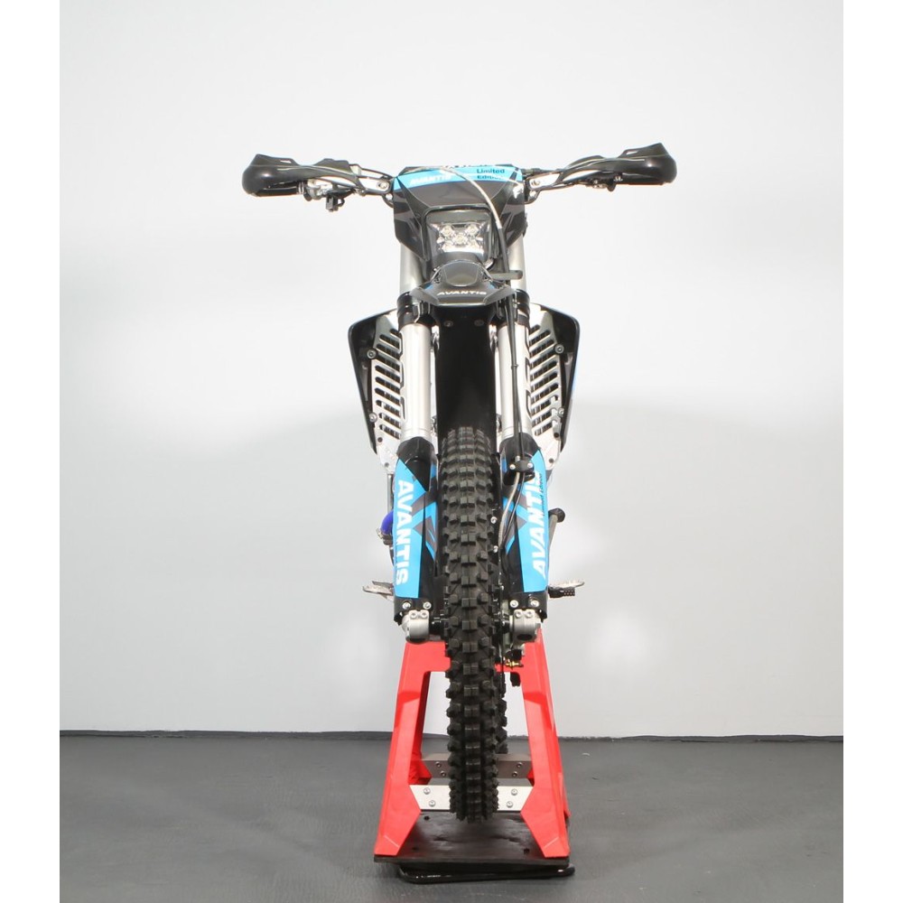 Мотоцикл кроссовый эндуро AVANTIS 300 Pro Carb FCR Exclusive (NC300-S/182MM) ARS