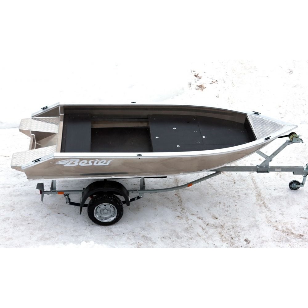 Алюминиевая лодка BESTER 450
