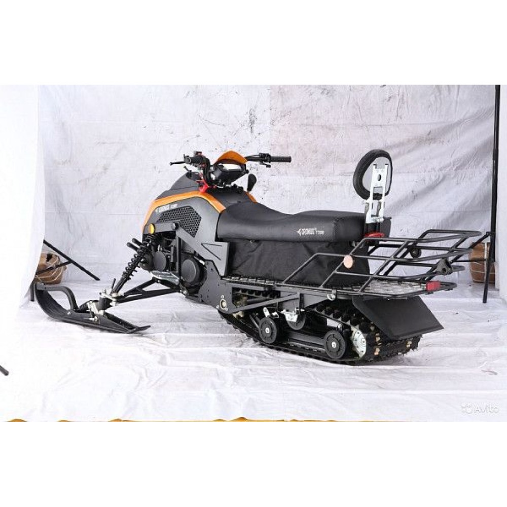 Снегоход CRONUS TT200P