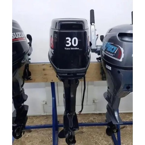 2х-тактный лодочный мотор NISSAN MARINE NM 30 H EPS Б/У