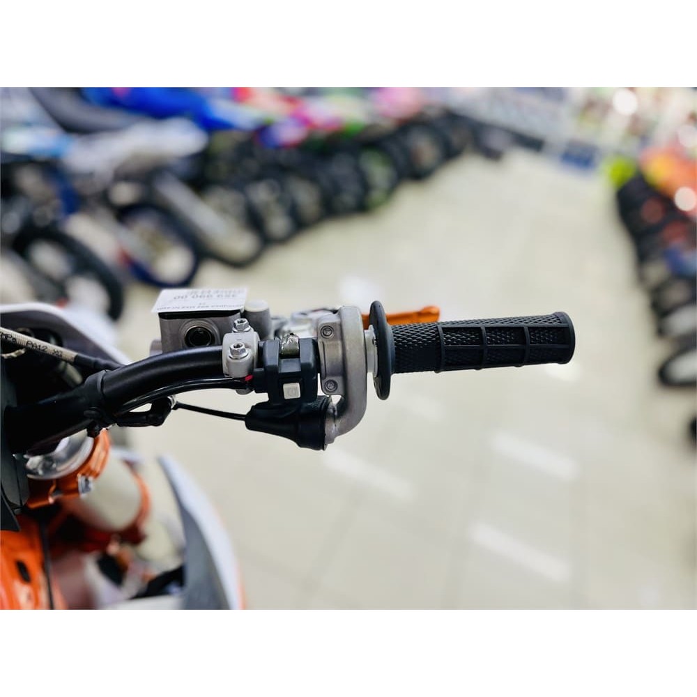 Мотоцикл BRZ MX8 NC450S ENDURO