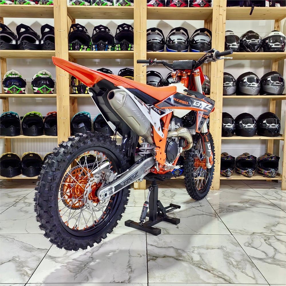 Мотоцикл BRZ MX8 NX250 24 ENDURO