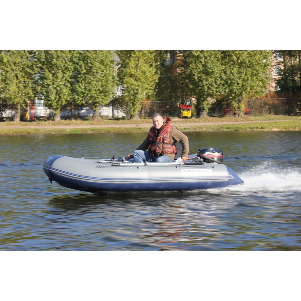 Лодка ПВХ ФЛАГМАН 330 U