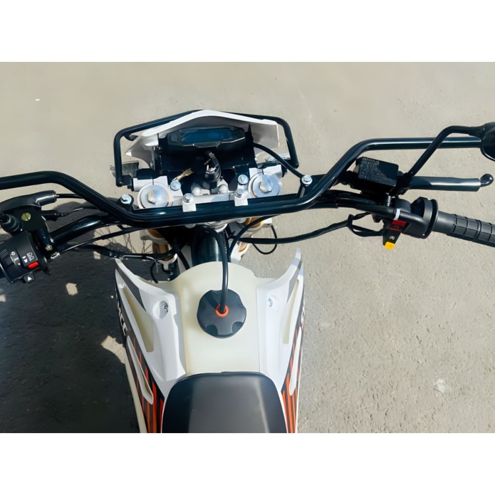 Мотоцикл эндуро кроссовый SYCMCC 250