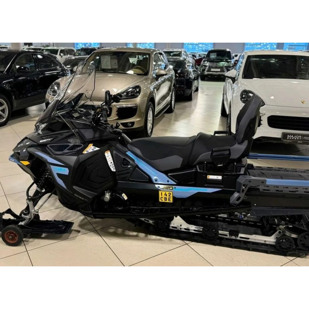 Снегоход BRP Commander 900 Ace (2023)