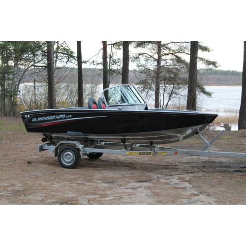 Катер-лодка алюминиевая ALBAKORE 470 fish Lite