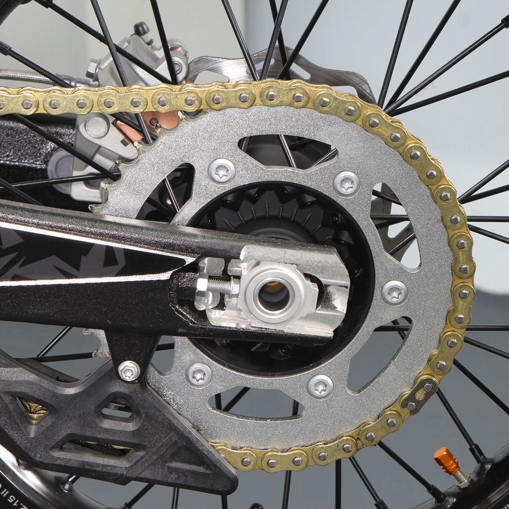 Мотоцикл кроссовый эндуро AVANTIS 250 Carb Exclusive (CB250-F/172FMM Design HS черный) ARS