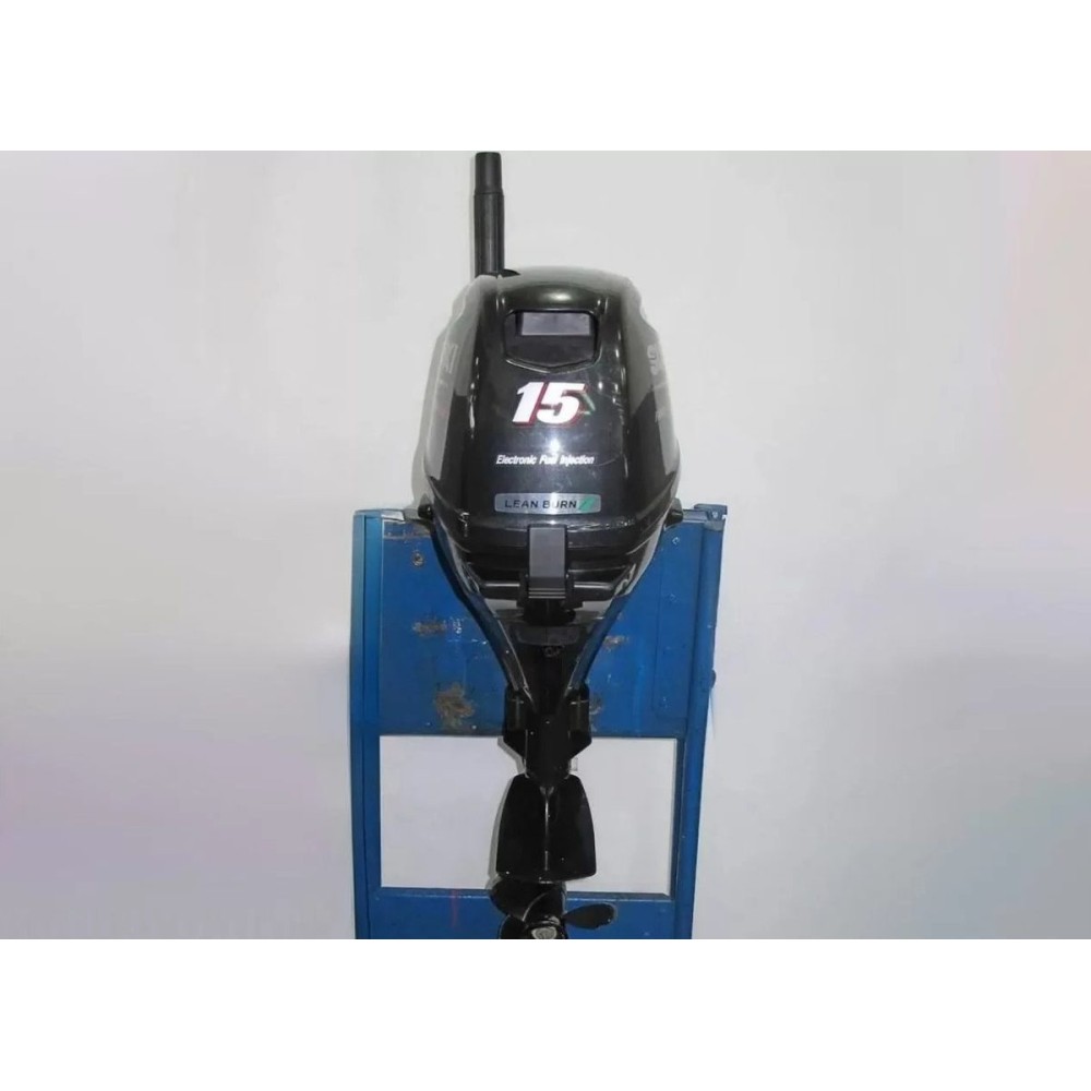 4х-тактный лодочный мотор SUZUKI DF15AS Б/У