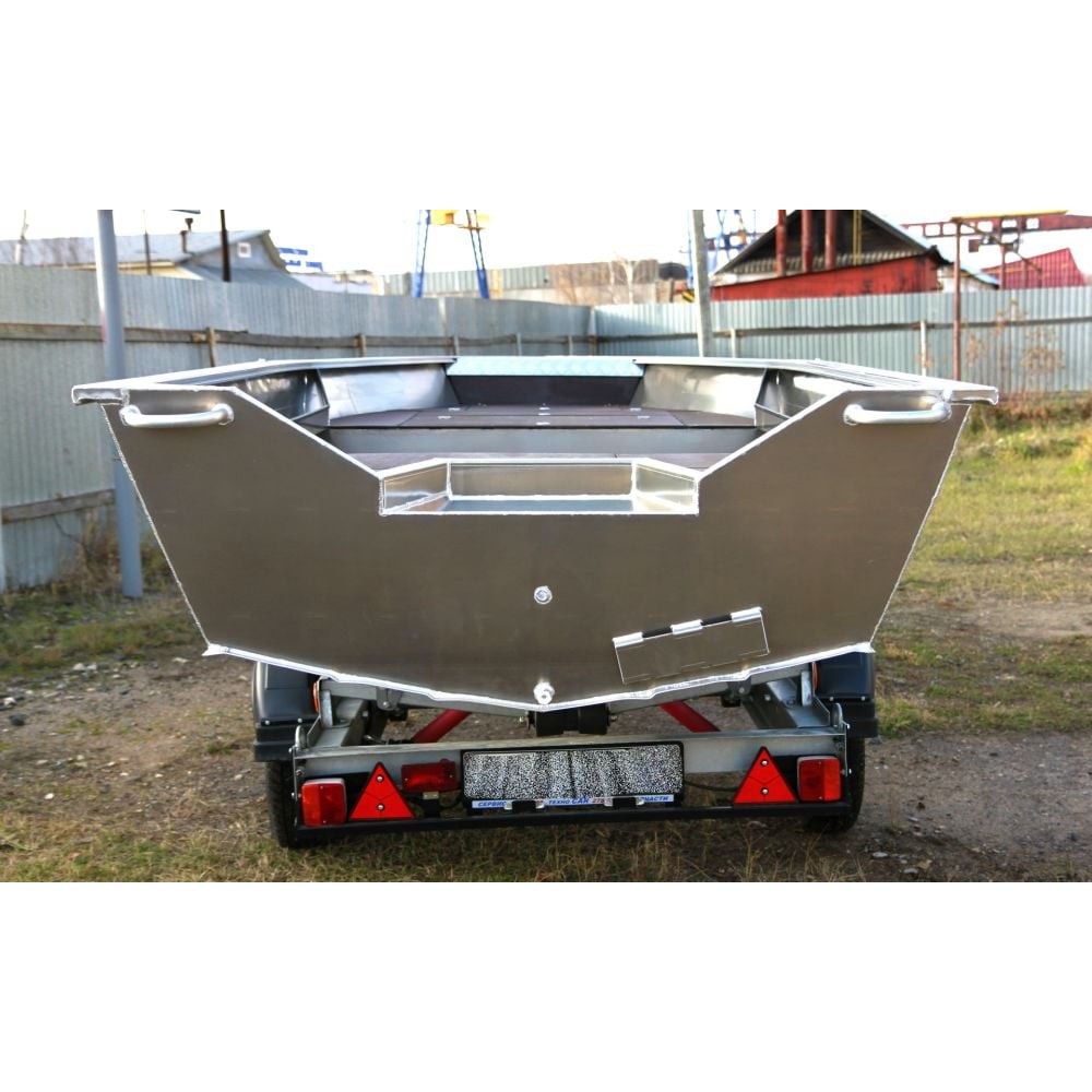 Алюминиевая лодка BESTER 420