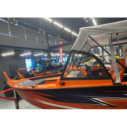 Катер-лодка алюминиевая ТРИЕРА 540 Боурайдер Комфорт Б/У