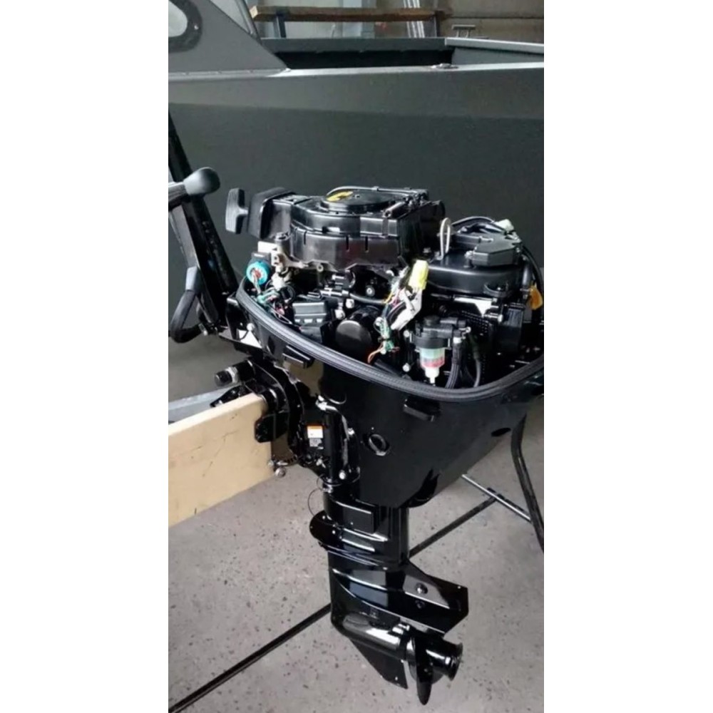 4х-тактный лодочный мотор MERCURY F20 E EFI Б/У