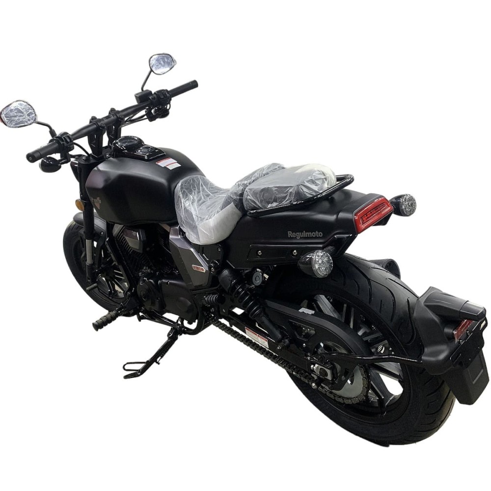 Мотоцикл REGULMOTO V BOB