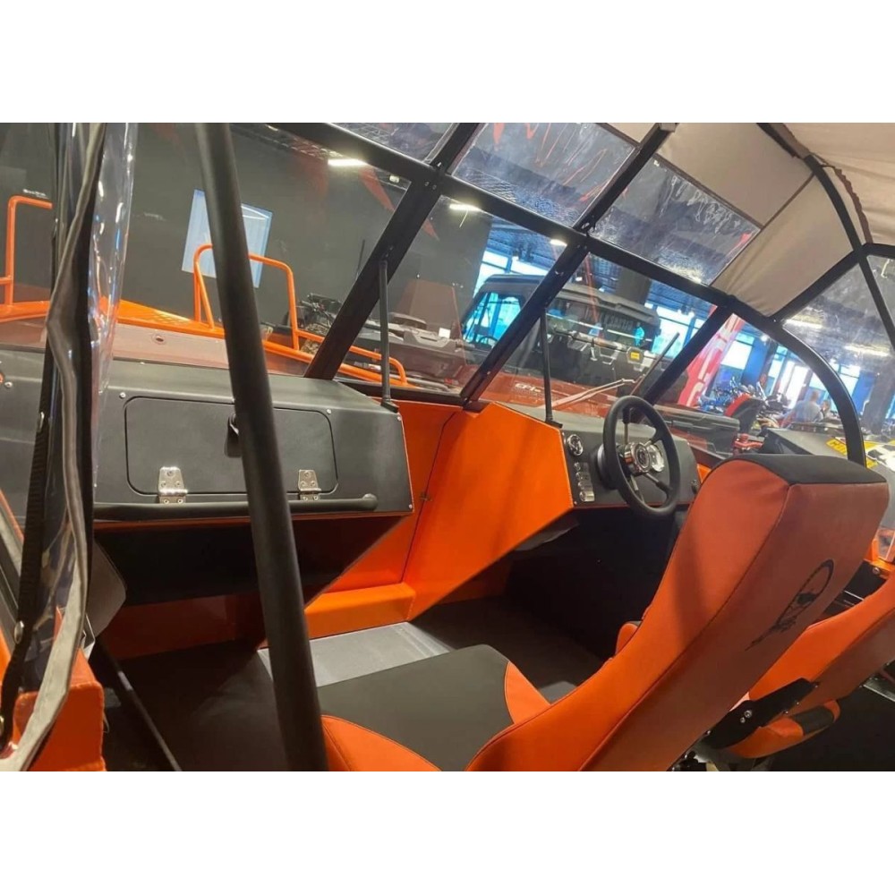 Катер-лодка алюминиевая ТРИЕРА 540 Боурайдер Комфорт Б/У