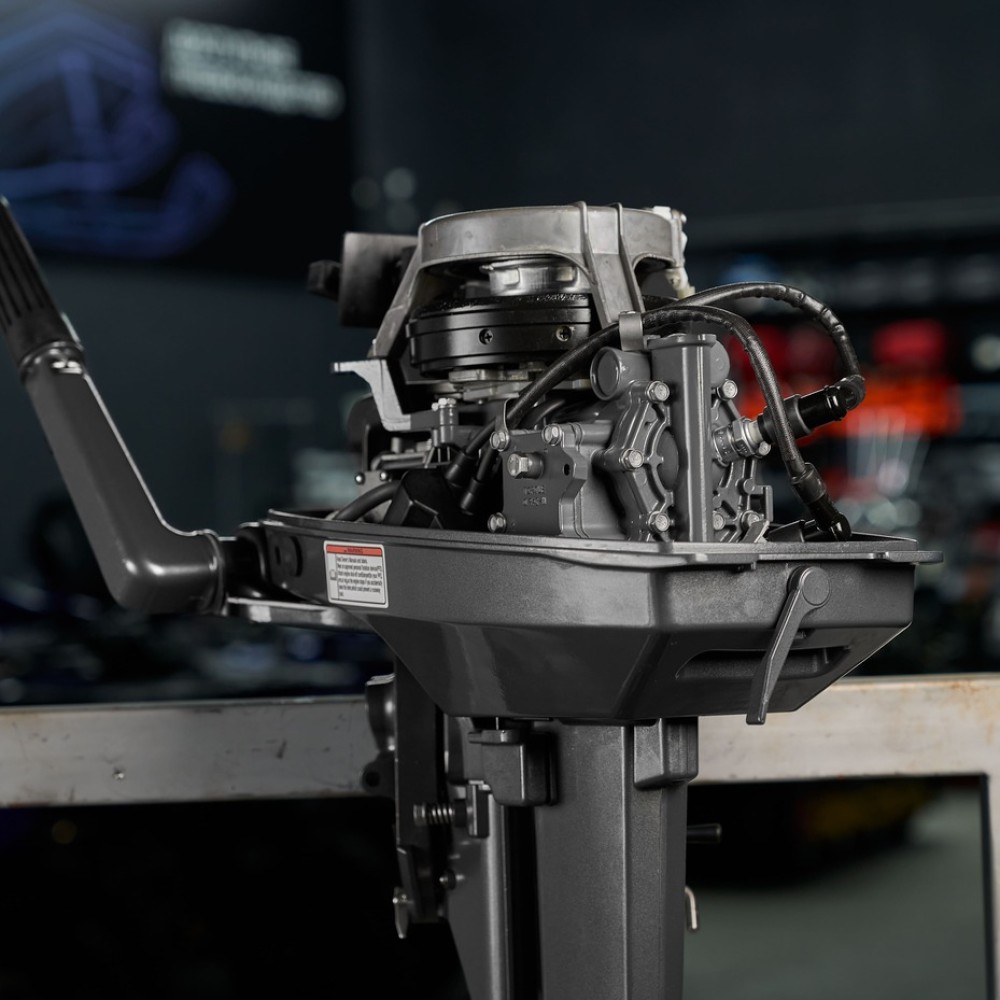 2х-тактный лодочный мотор HYDRO FORCE M 9.8 FHS