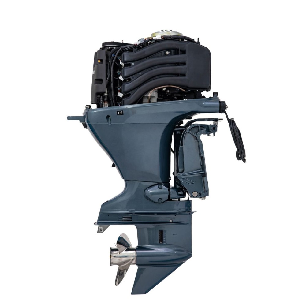 Комплект Алюминиевая лодка (катер) Mikatsu (Микатсу) 570 (Z43) Sport + мотор Mikatsu MF115FEL-T EFI