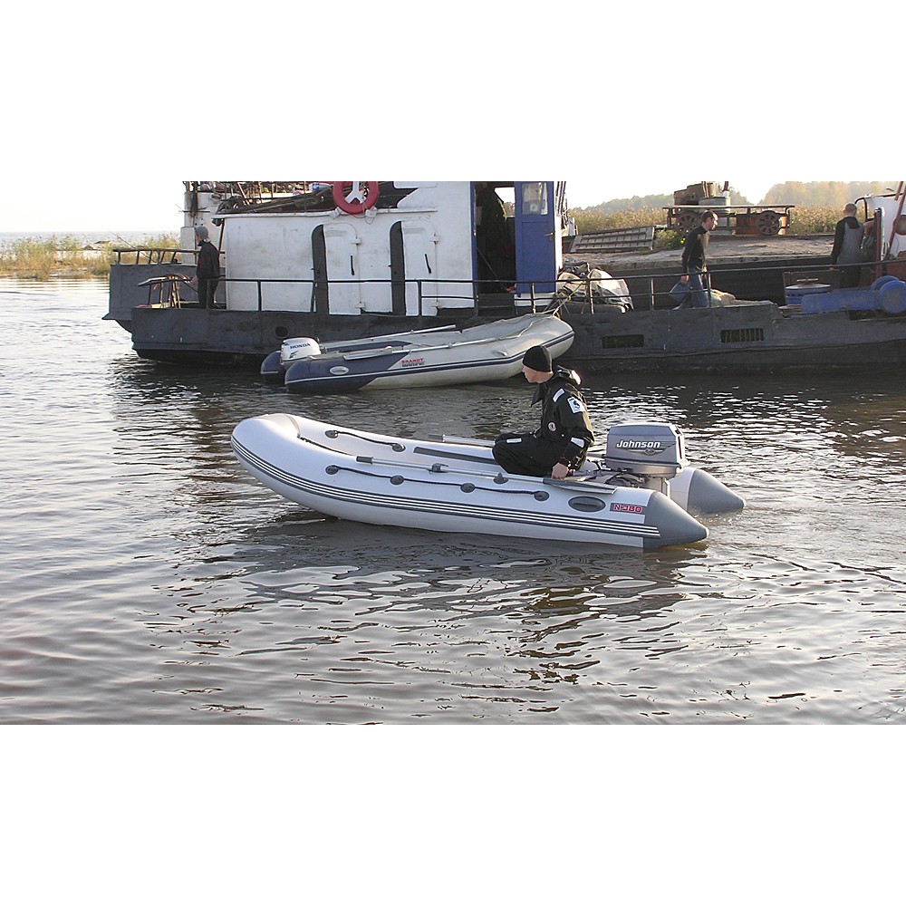 Лодка ПВХ КАЙМАН N-380