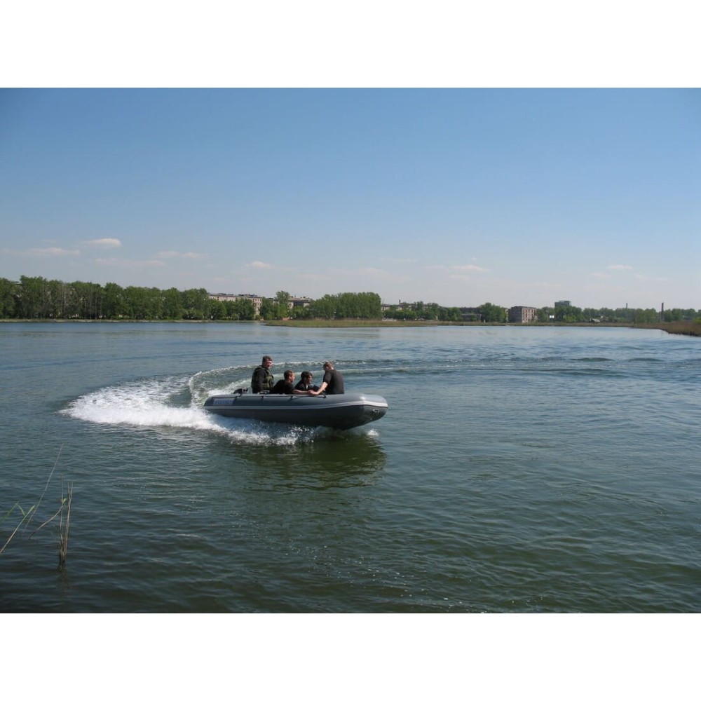 Лодка ПВХ ФЛАГМАН 420