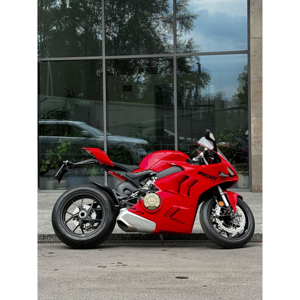 Мотоцикл DUCATI Panigale V4