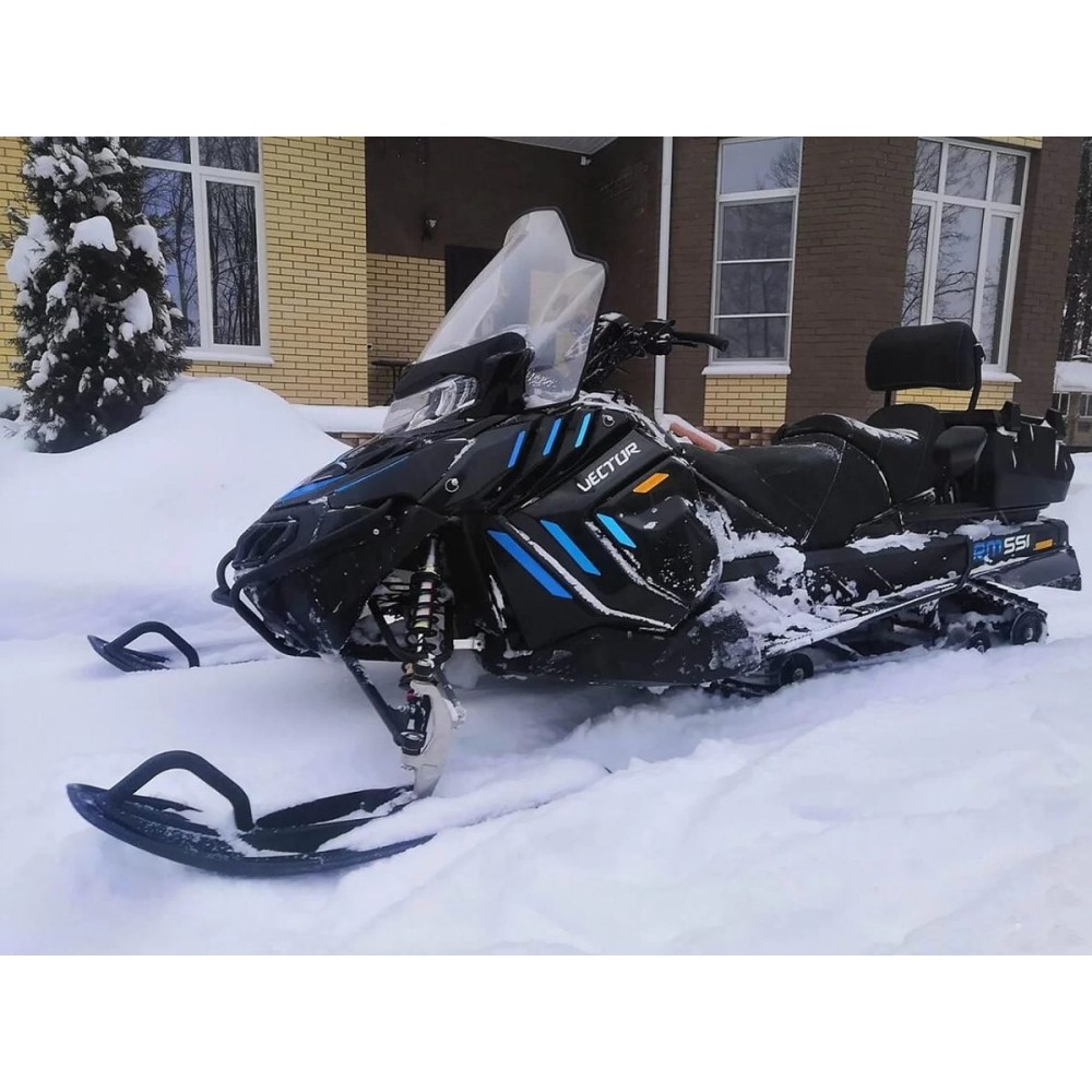 Снегоход РУССКАЯ МЕХАНИКА VECTOR 551 Б/У