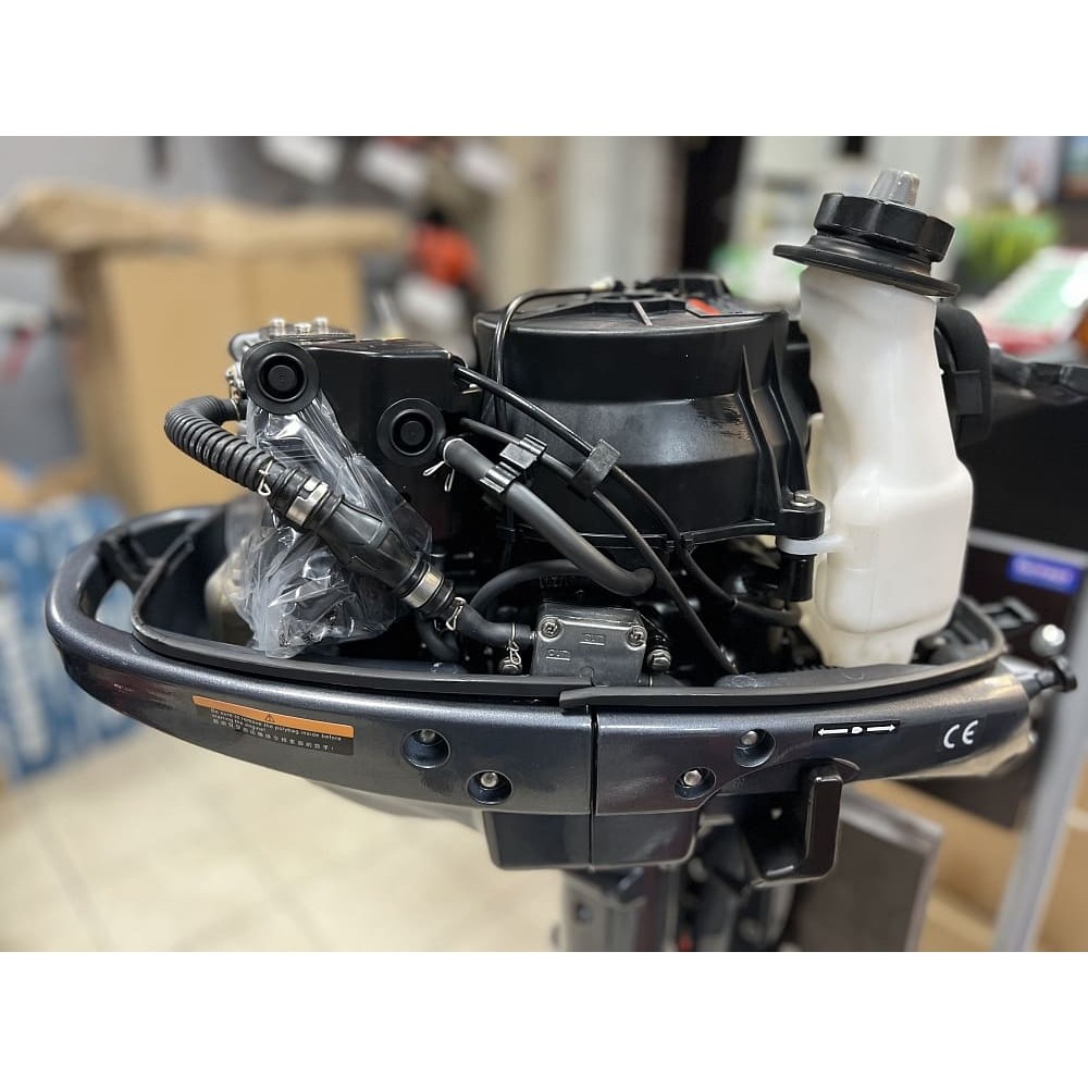 4х-тактный лодочный мотор BREEZE F5S